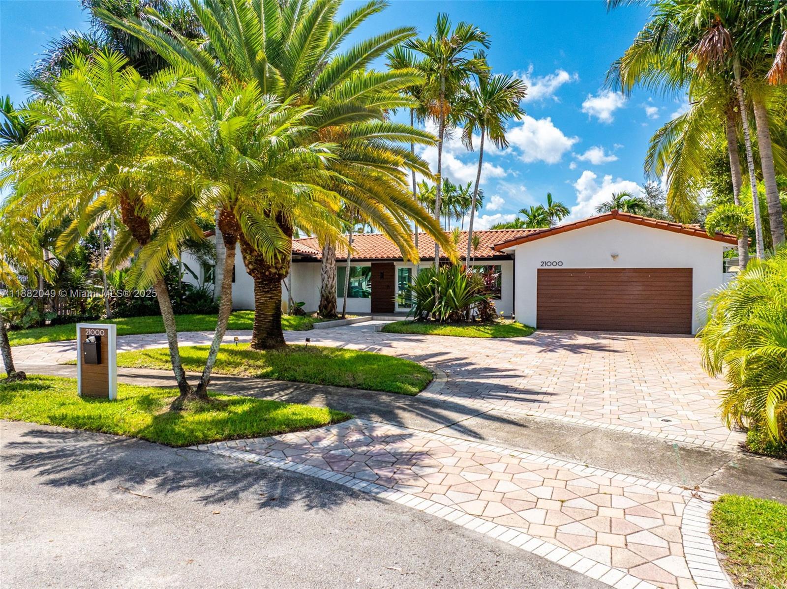 HIGHLAND GARDENS - Residential