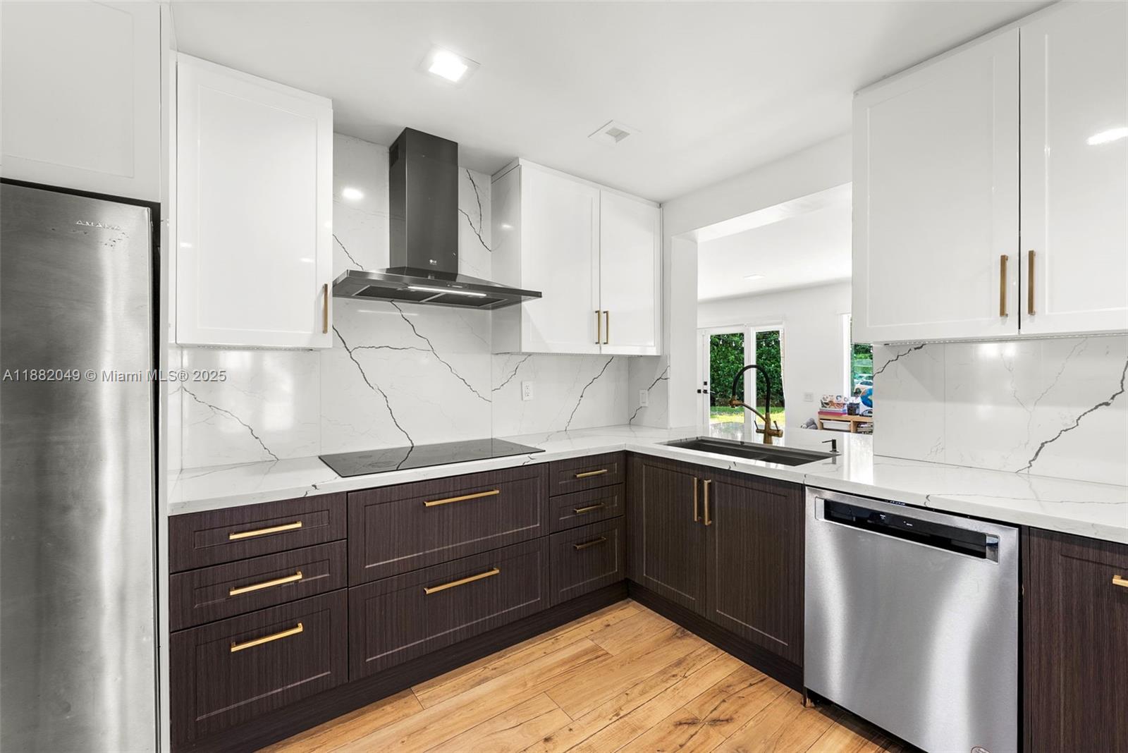 HIGHLAND GARDENS - Residential