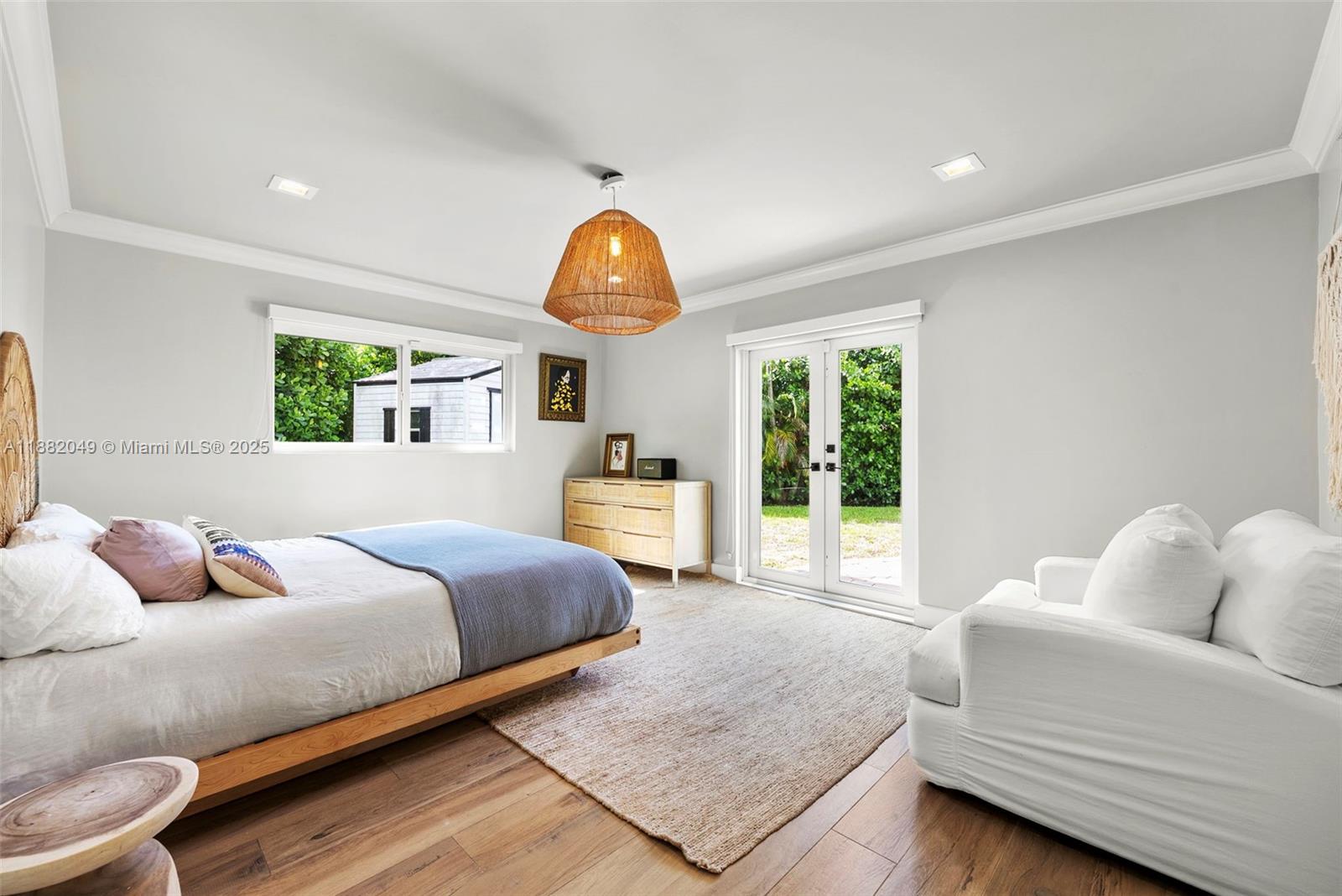 HIGHLAND GARDENS - Residential