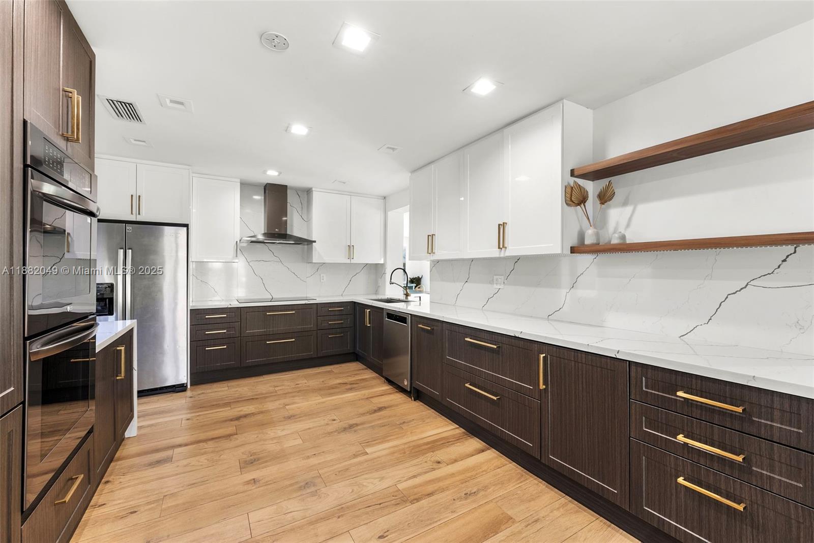 HIGHLAND GARDENS - Residential