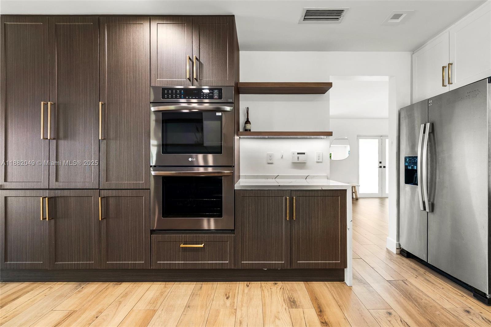 HIGHLAND GARDENS - Residential