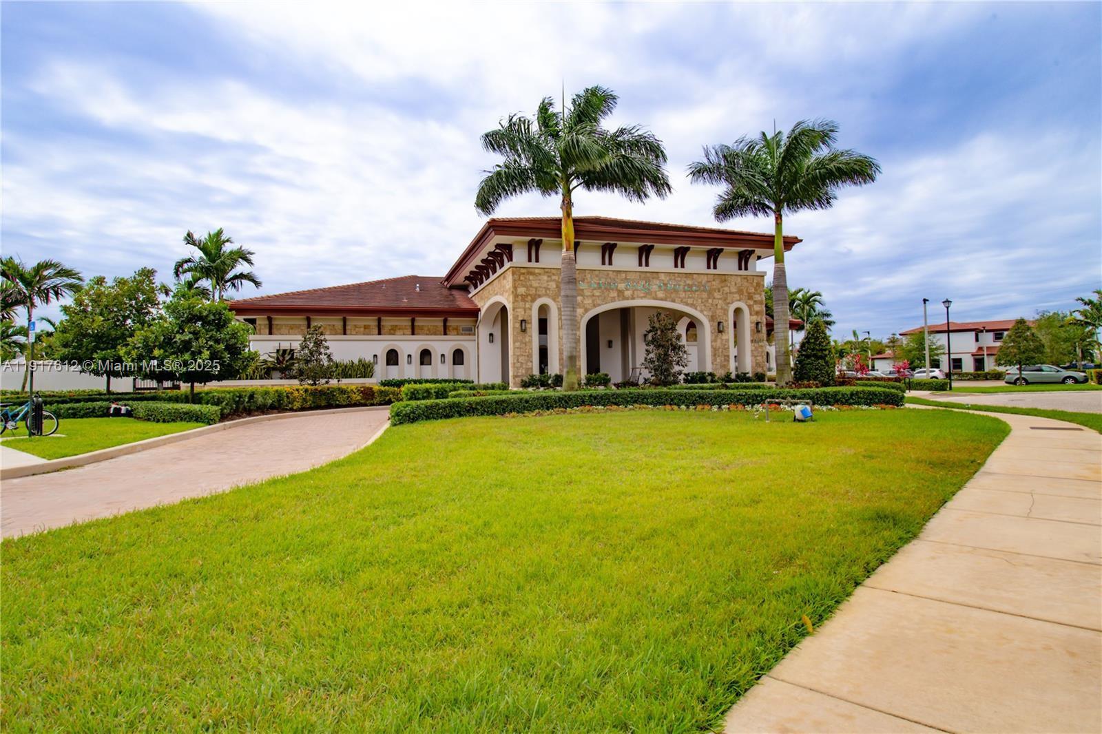 AQUABELLA SECTION TWO - Residential