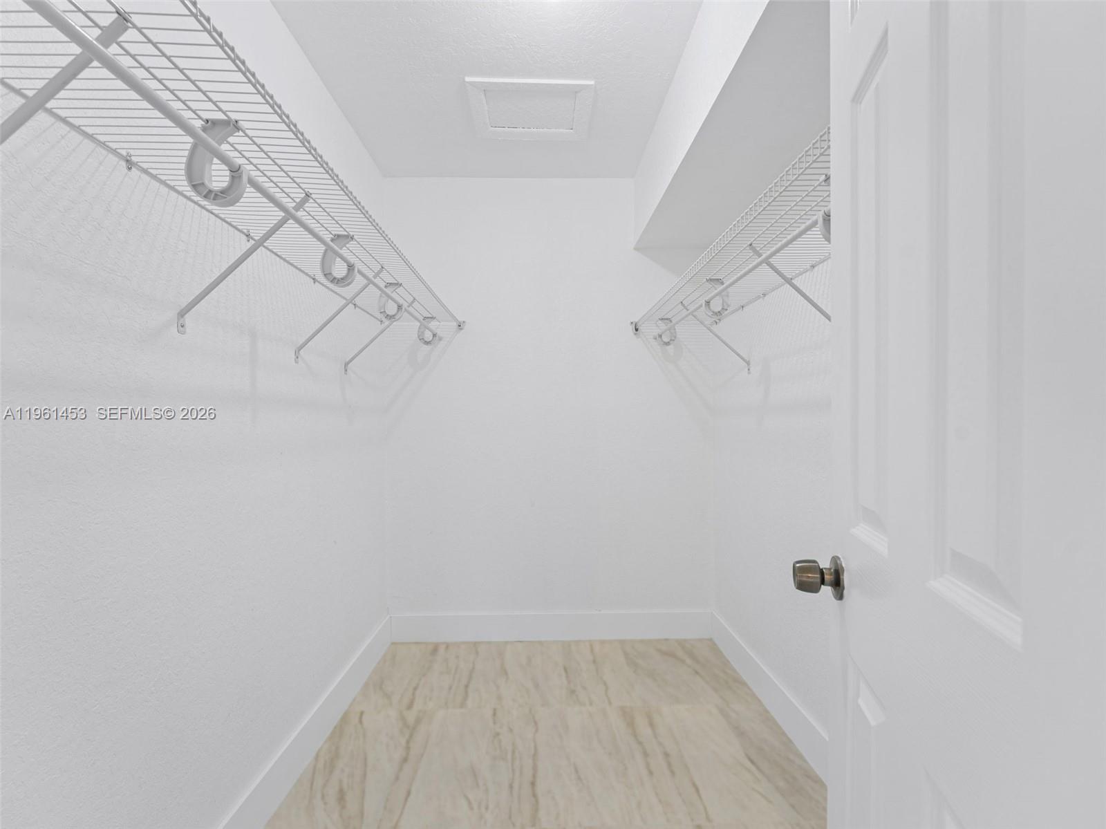 LA BEAU ACRES 2 - Residential