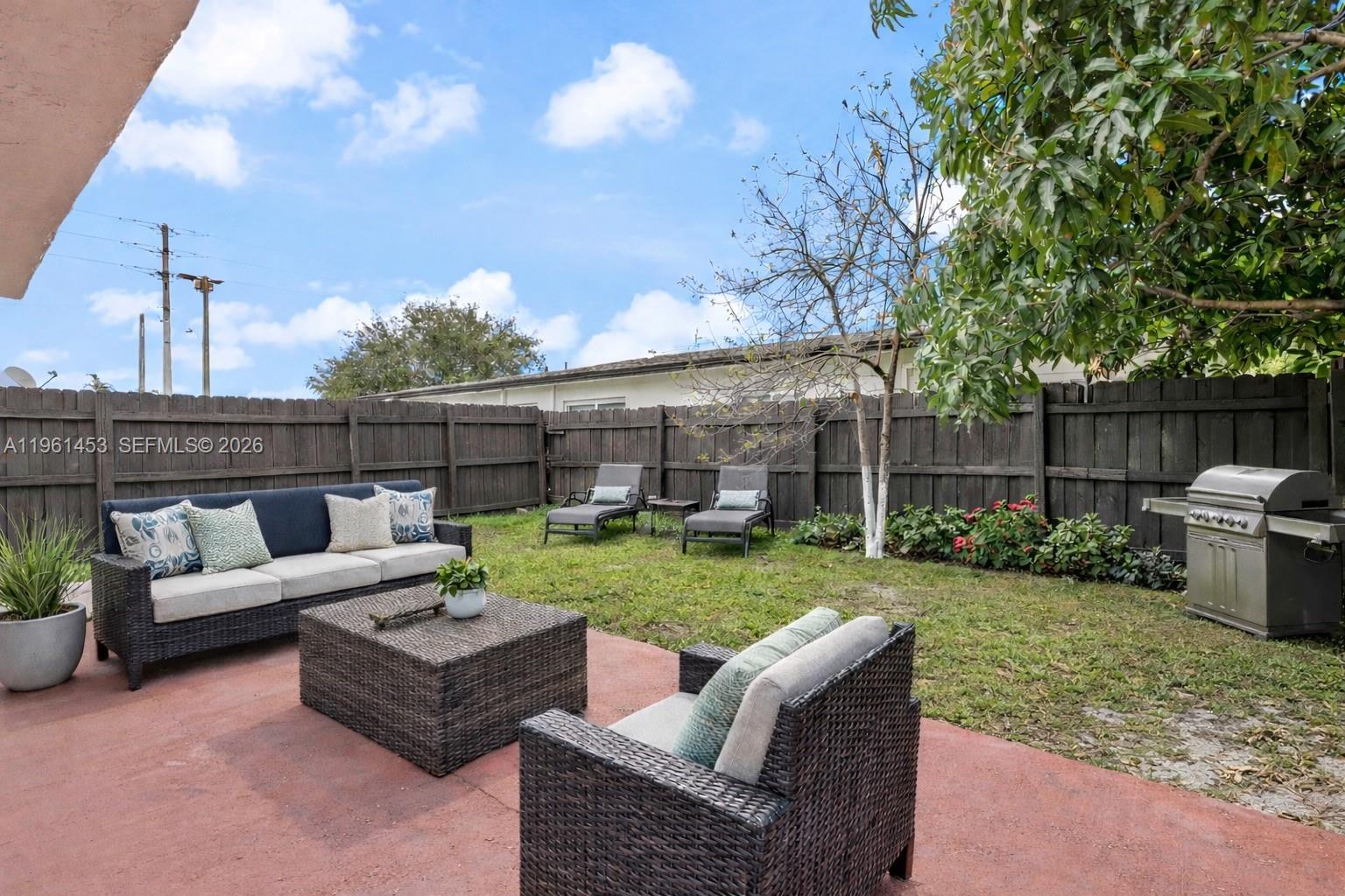 LA BEAU ACRES 2 - Residential