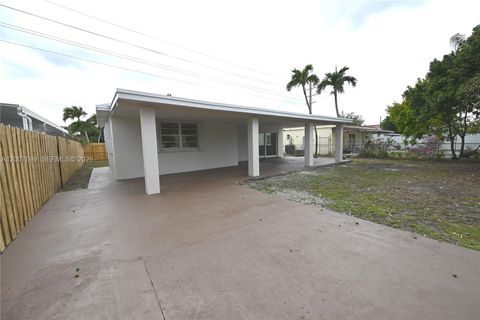 Tiny photo for 6615 SW 4th St, Miami, FL 33144 (MLS # A12007699)