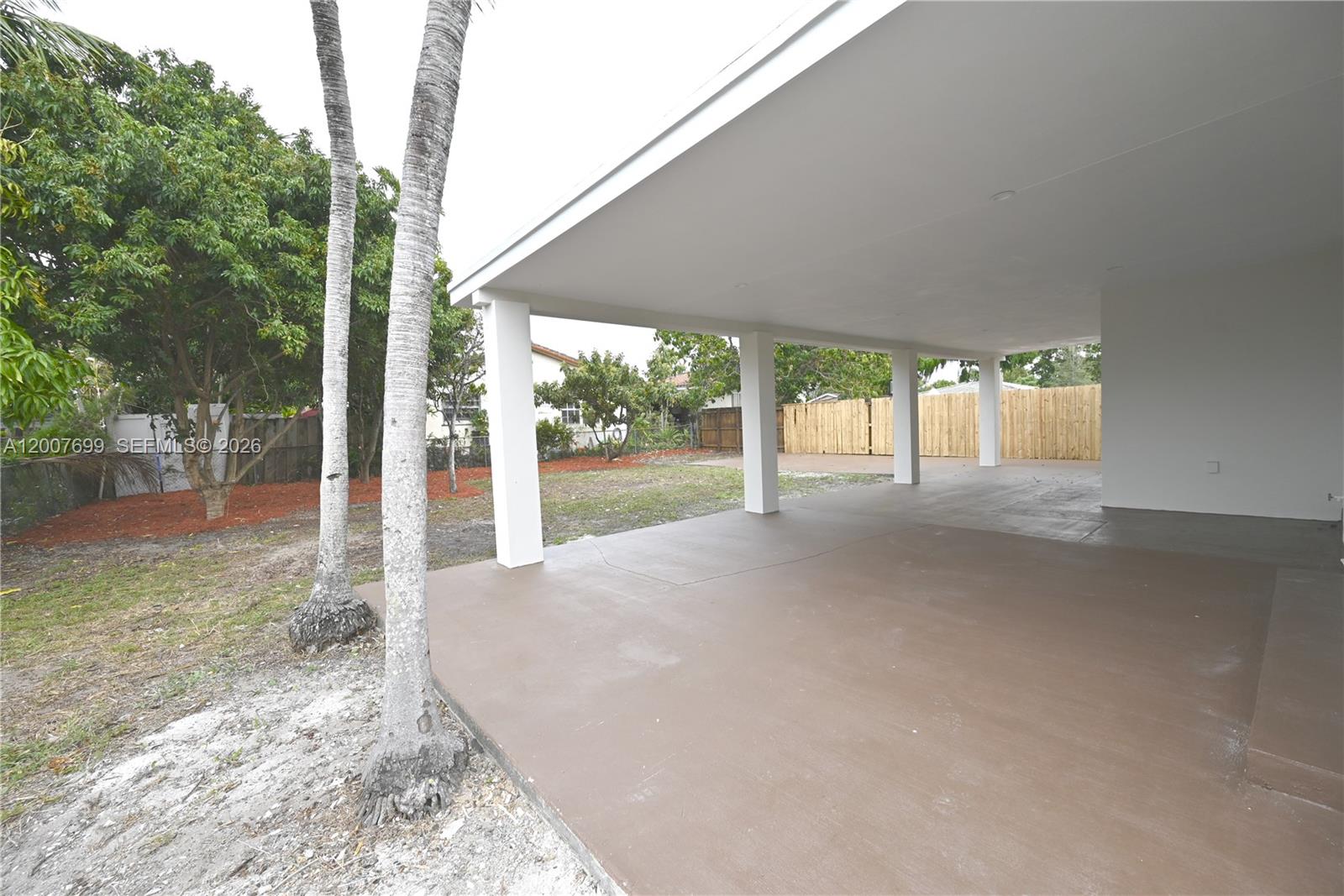 FAIRLAWN - Residential