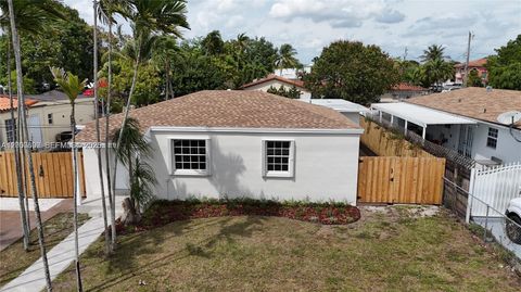 Tiny photo for 6615 SW 4th St, Miami, FL 33144 (MLS # A12007699)