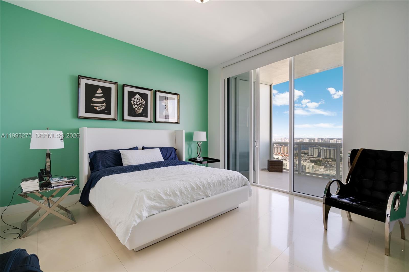 TDR TOWER I CONDO - Residential