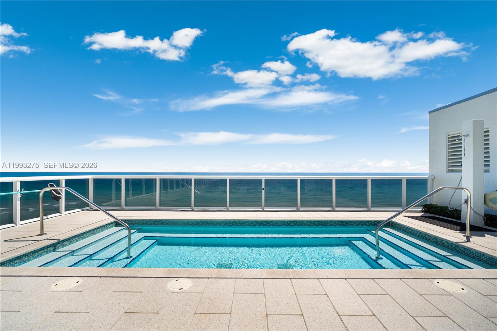 TDR TOWER I CONDO - Residential