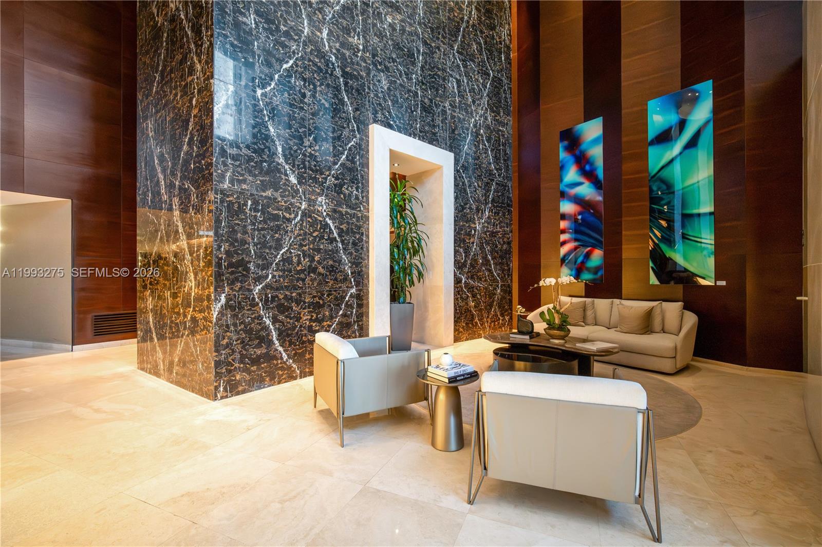 TDR TOWER I CONDO - Residential