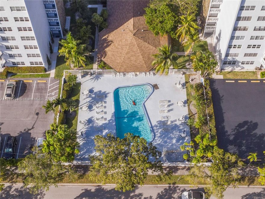 **EXCELLENT LOCATION ** DONT MISS THIS  TWO BEDROOM 2 BATH UNIT IN DESIRABLE MEADOWBROOK BUILDING IN HALLANDALE BEACH * SPACIOUS UNIT WITH A REALLY NICE LAYOUT* SEPARATE DINING ROOM * LARGE OVERSIZE BEDROOMS WITH ROOM FOR SITTING AREA IN MASTER BEDROOM * SPACIOUS CLOSETS FOR YOUR STORAGE NEEDS * NICE SIZE BALCONY TO ENJOY YOUR COFFEE *  SOLD FULLY FURNISHED * THIS BUILDING REQUIRES ONE OWNER TO BE 55 YEARS  AND OVER ** AND DOESNT ALLOW RENTALS AS PER ASSOCIATION ** PERFECT FOR PRIMARY RESIDENCE OR SEASONAL VACATION HOME* WALKING DISTANCE TO RESTAURANTS AND SHOPPING LOCATED NEAR AVENTURA MALL*GULFSTREAM VILLAGE*  PLACES OF WORSHIP  AND FORT LAUDERDALE  AIRPORT !