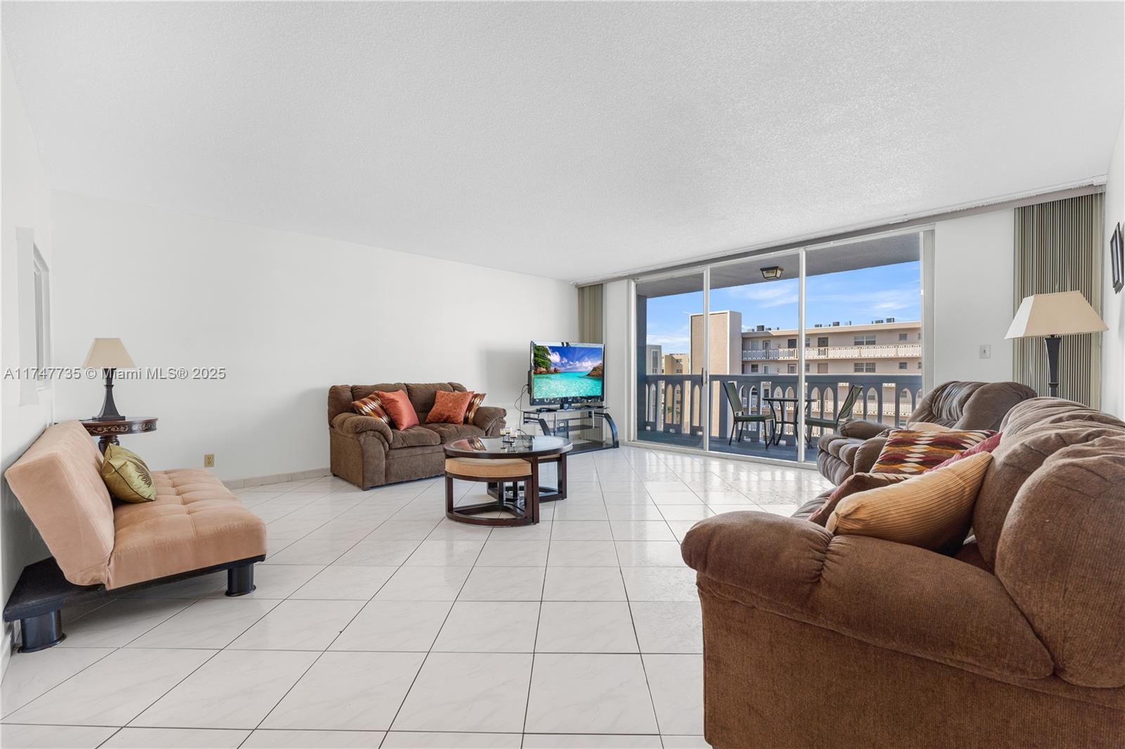 MEADOWBROOK CONDO APTS BL - Residential