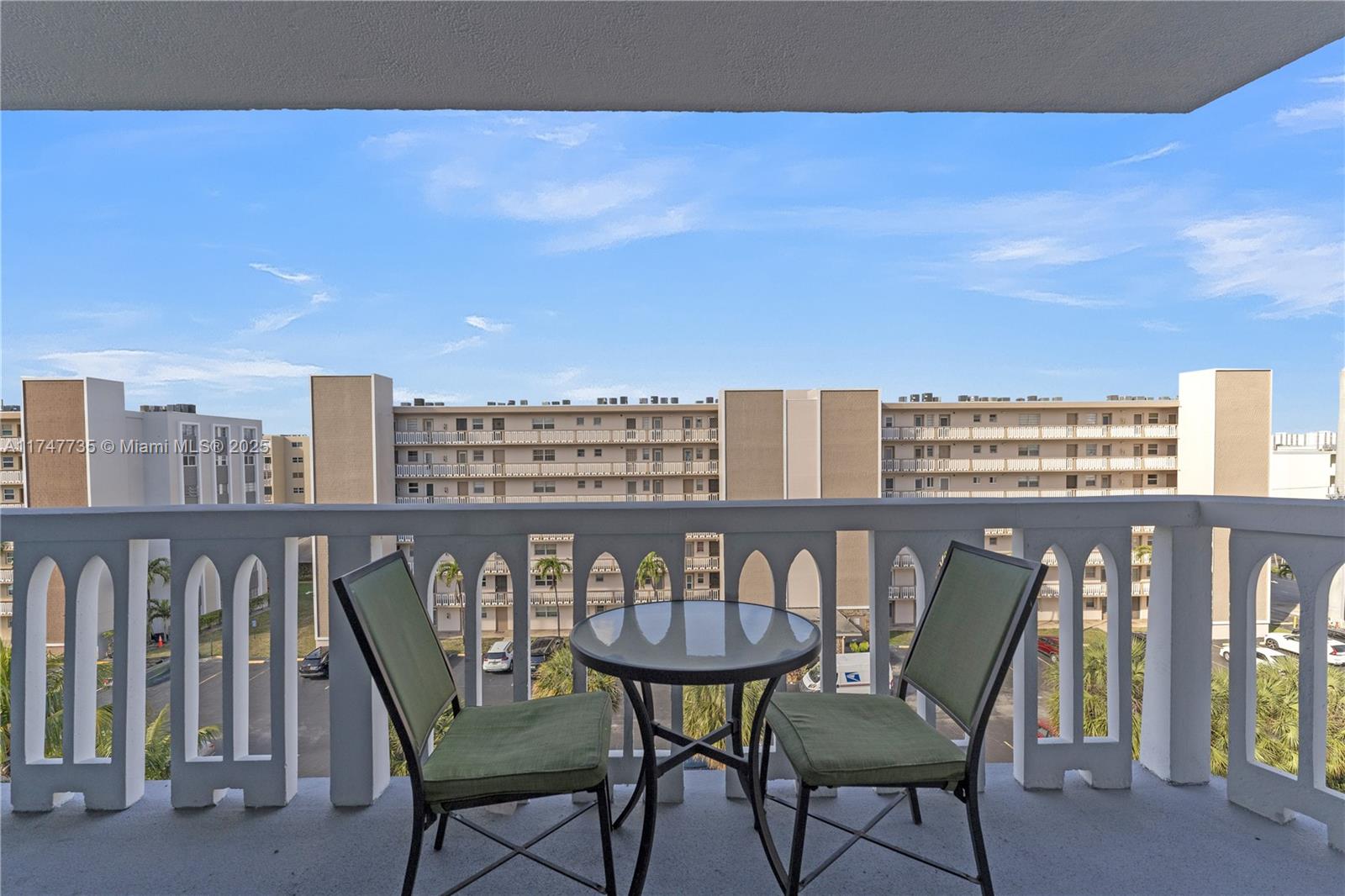 MEADOWBROOK CONDO APTS BL - Residential