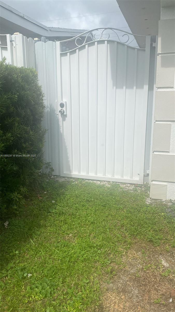 Fully furnished efficiency with private entrance available for rent. Features 1 bedroom, 1 bathroom, and a cozy living area. Located in a quiet residential neighborhood, with easy access to the Turnpike and nearby shopping. Rent includes water and electricity. Ideal for one person. One designated parking space. No smoking and no pets as per landlord’s policy. Move-in requires first month, last month, and security deposit.