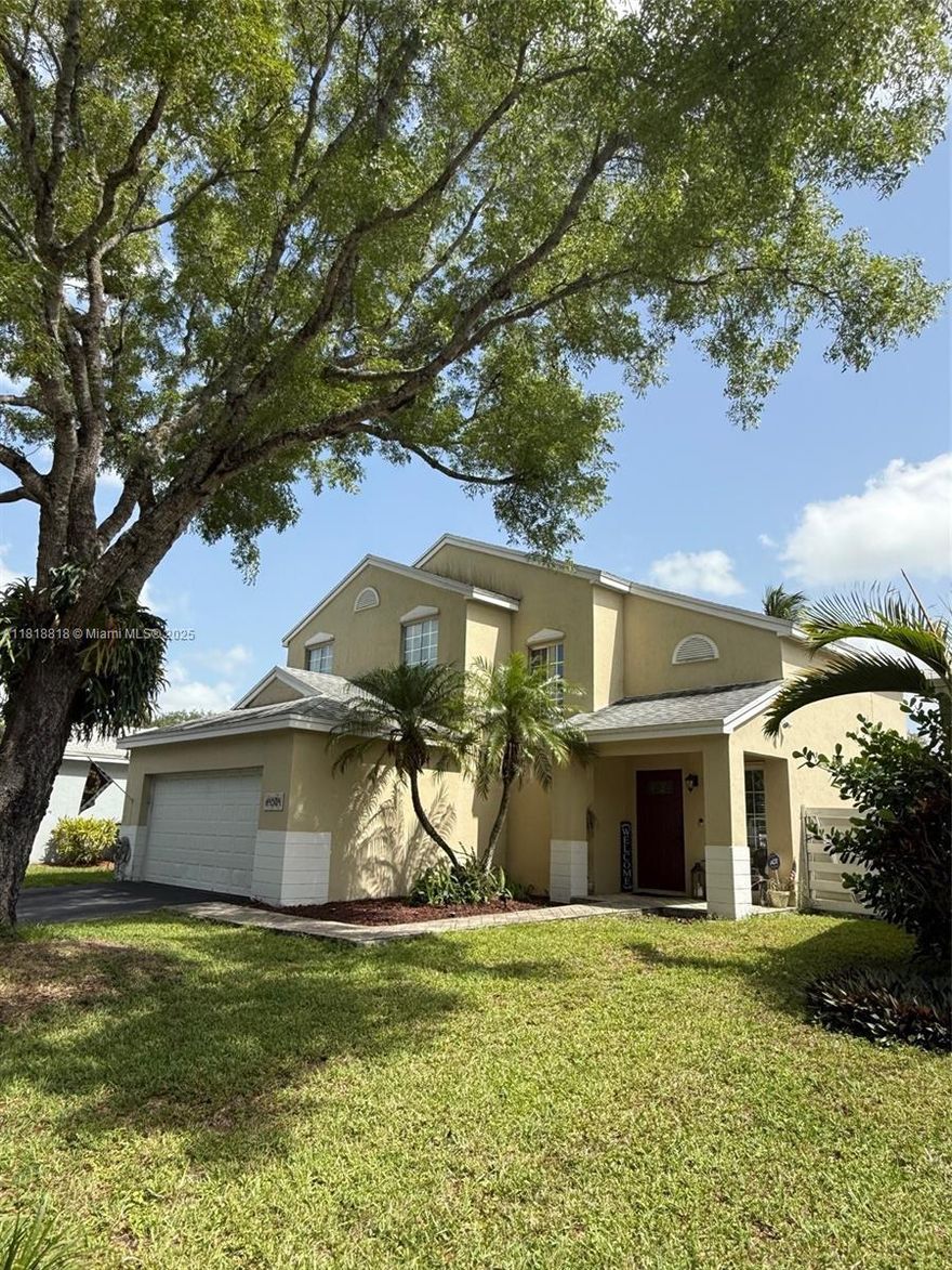 Charming 3-Bedroom, 2-Bath Single-Family Home in a desirable miami neighborhood.  This home has incredible potential, nestled in a quiet and established neighborhood. This home offers a fantastic opportunity for first-time buyers looking to add their personal touch and make it their own. With a little TLC, this property can truly shine, offering comfortable living spaces and a relaxing outdoor area.  Enjoy the peaceful surroundings while still being close to shopping, dining, and major roadways. Seller concessions are available for solid and competitive offers.   Low HOA - this property won't last!  Available loan options including 100% financing and closing cost assistance programs are available via our prefrfered lender, Easy Home Loans - call listing agent to inquire.