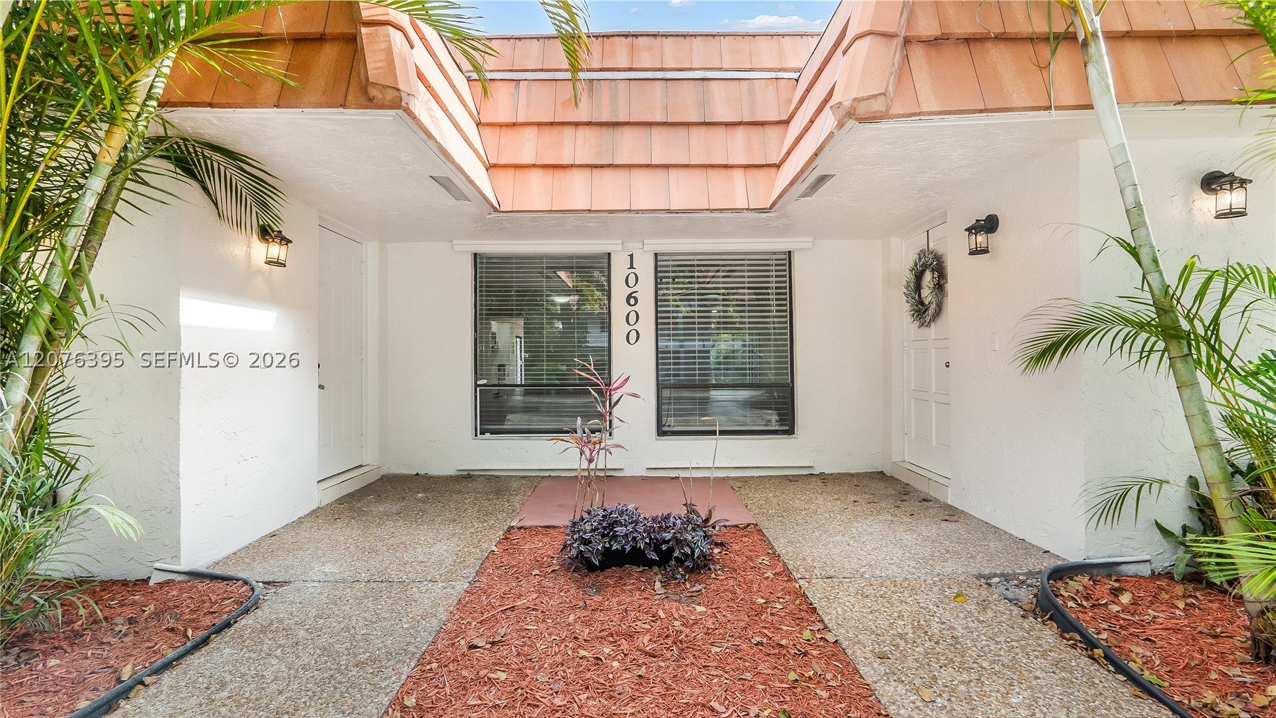 10600 NW 45th St