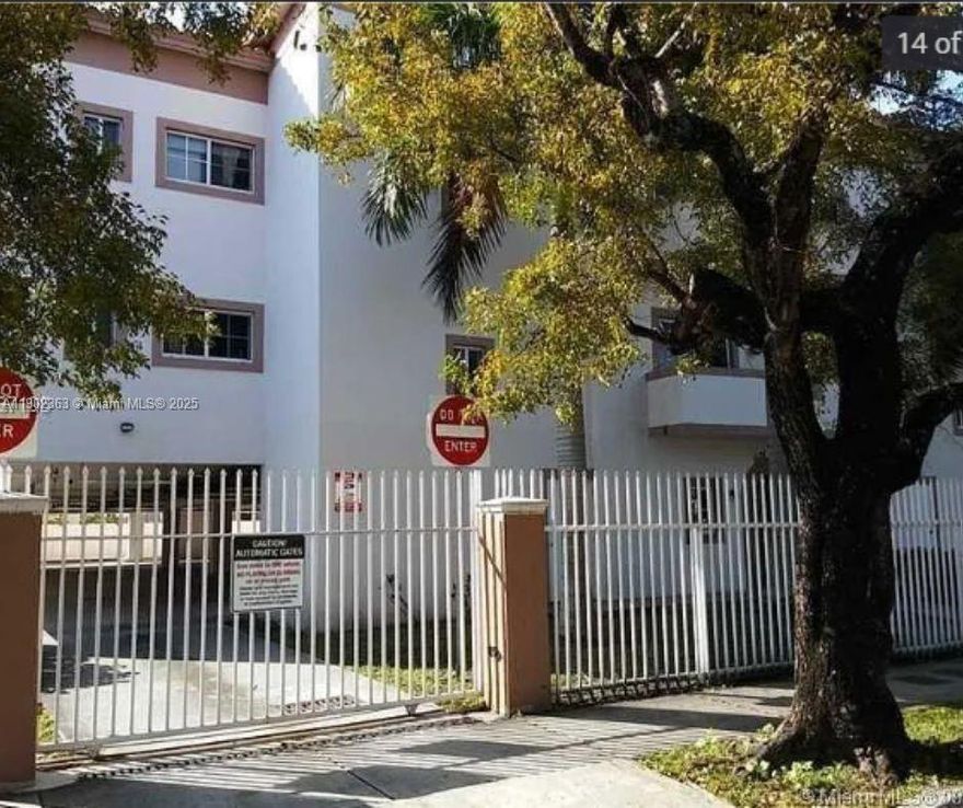 Bright condo in the heart of Miami, minutes from Brickell and Coral Gables. Unit 308 offers 2 beds, 2 baths, open kitchen with stainless-steel appliances, and private balcony with city view. Building features elevator, assigned parking, and laundry area. Great location near highways, shops, and restaurants. Perfect for living or investment.