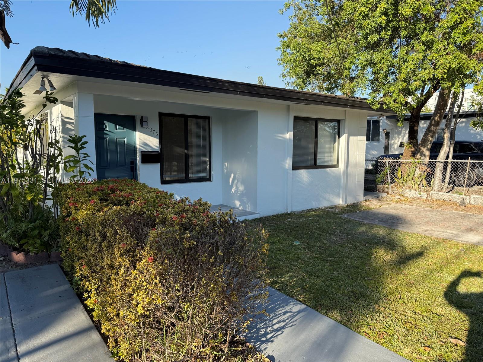 SILVER BLUFF GARDENS - Residential Lease