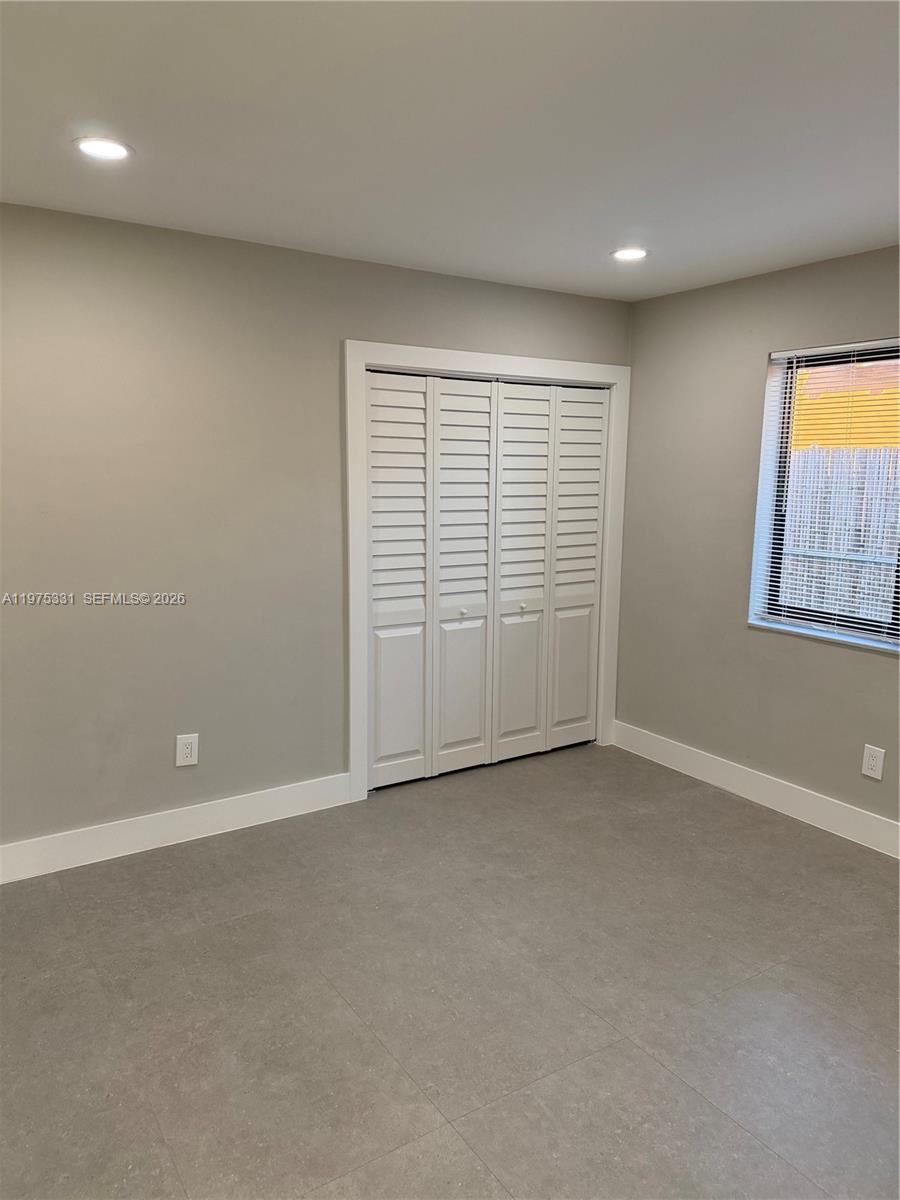 SILVER BLUFF GARDENS - Residential Lease