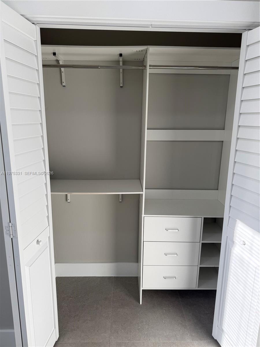 SILVER BLUFF GARDENS - Residential Lease