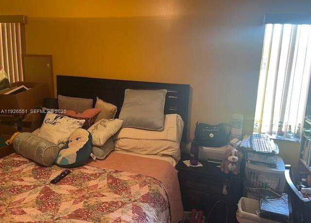 WEST PERRINE ADDN - Residential