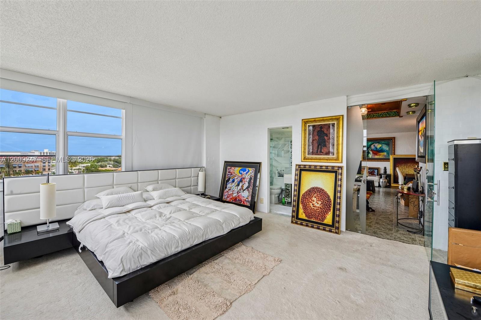 BAYVIEW TOWERS CONDO SOUT - Residential