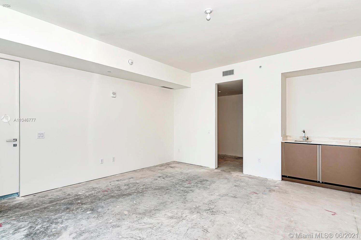 18975 COLLINS CONDO - Residential