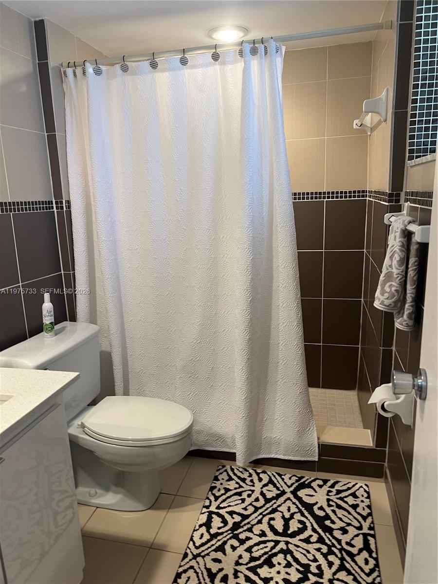 PALM AIRE COUNTRY C - Residential Lease