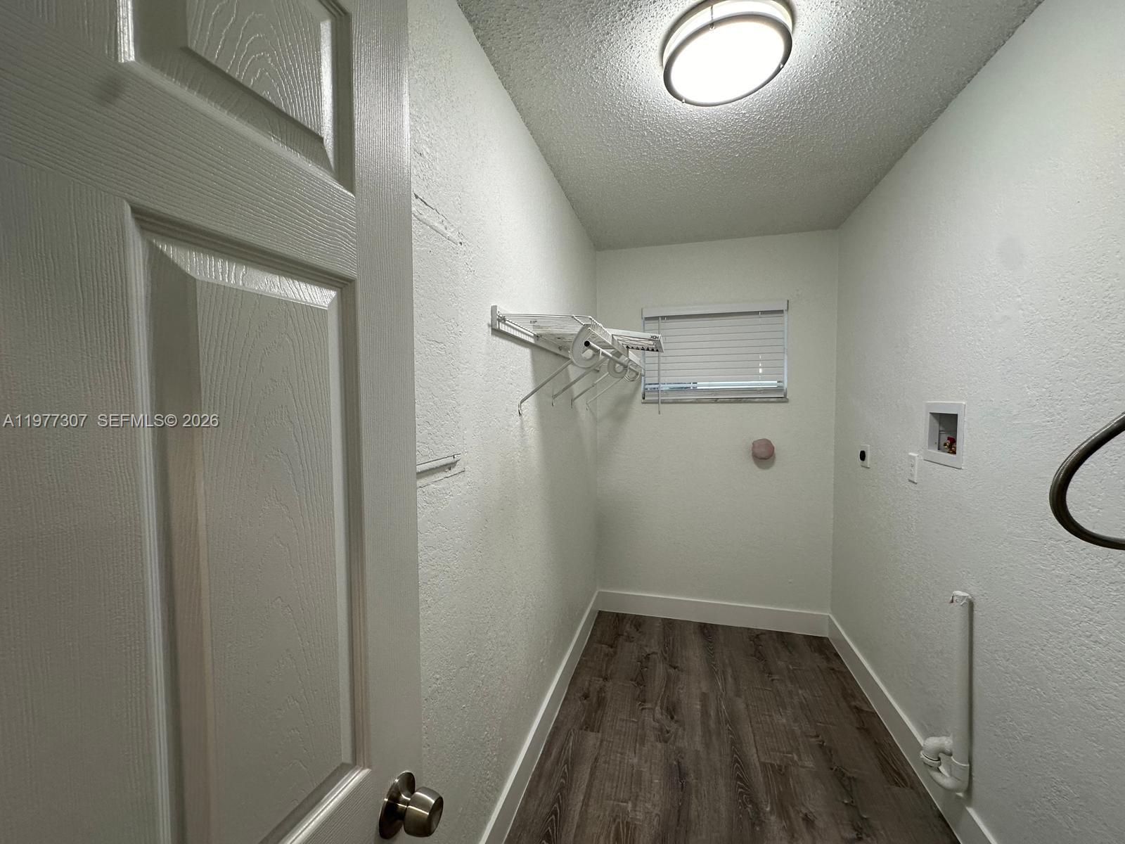 TOWN OF HALLANDALE B-13 - Residential Lease