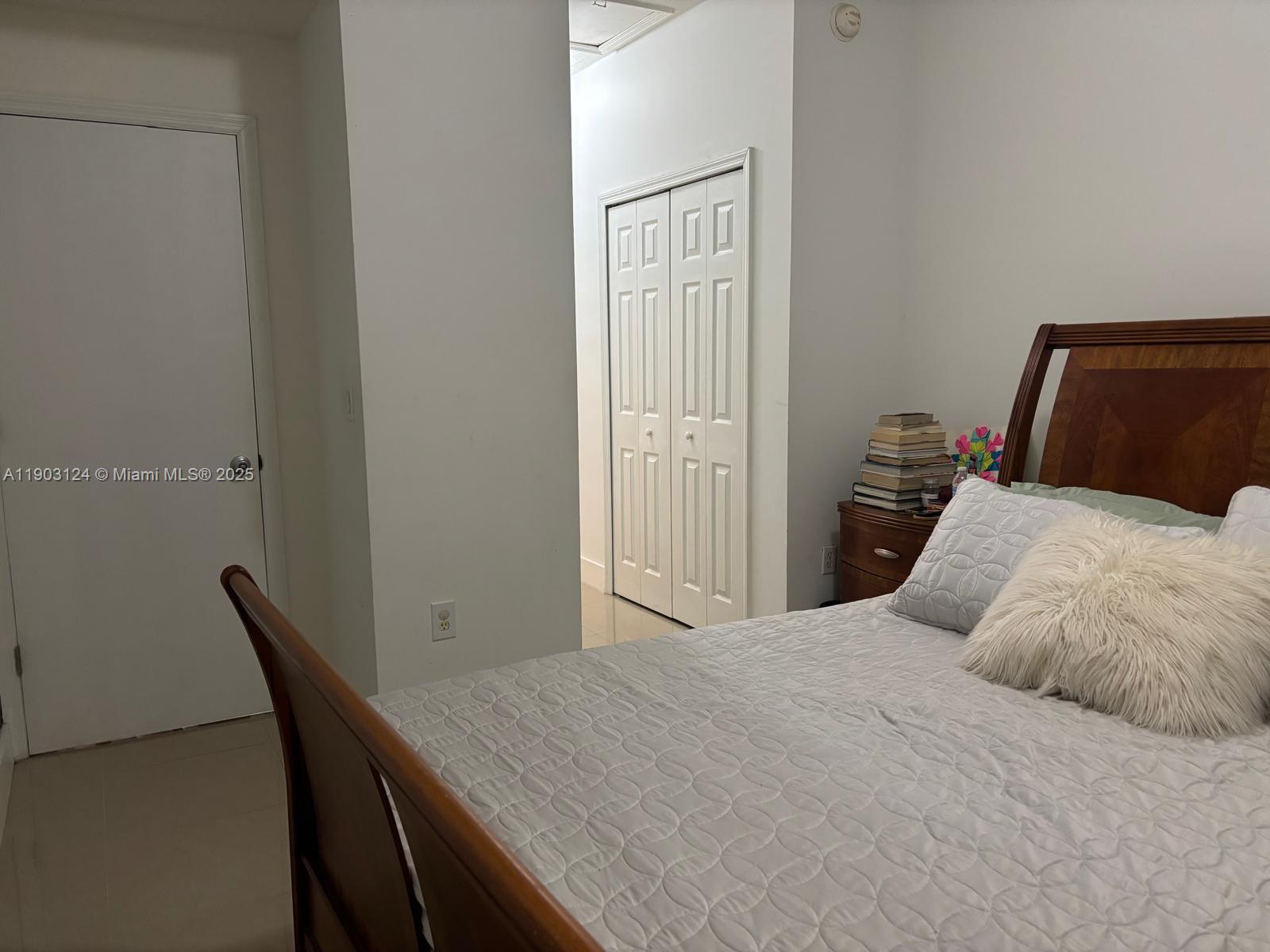 THE GATES AT DORAL ISLES - Residential Lease