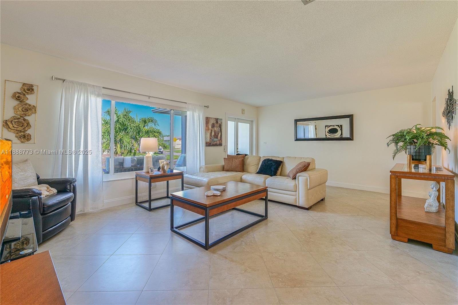 MAINLANDS OF TAMARAC LAKE - Residential