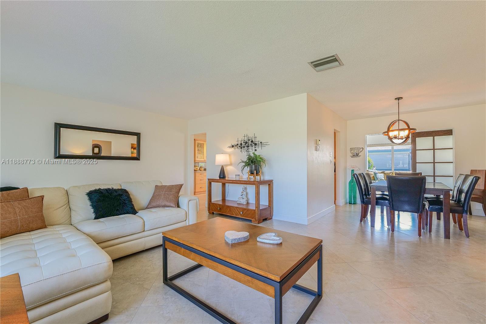 MAINLANDS OF TAMARAC LAKE - Residential