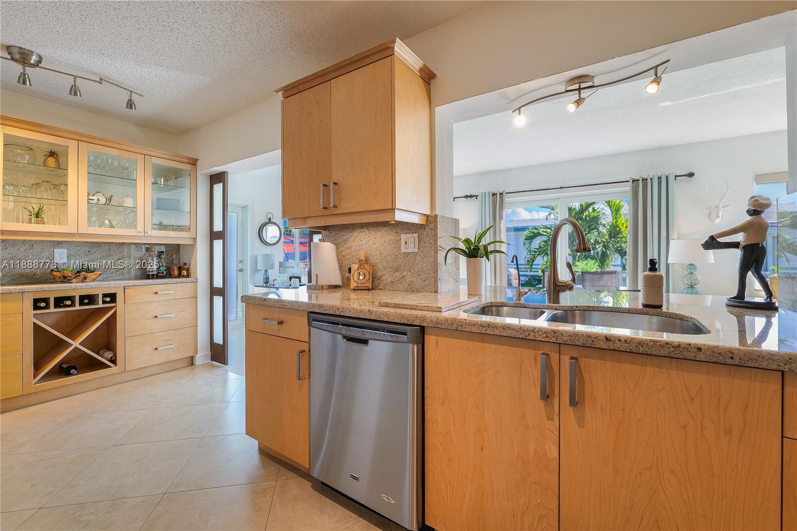 MAINLANDS OF TAMARAC LAKE - Residential