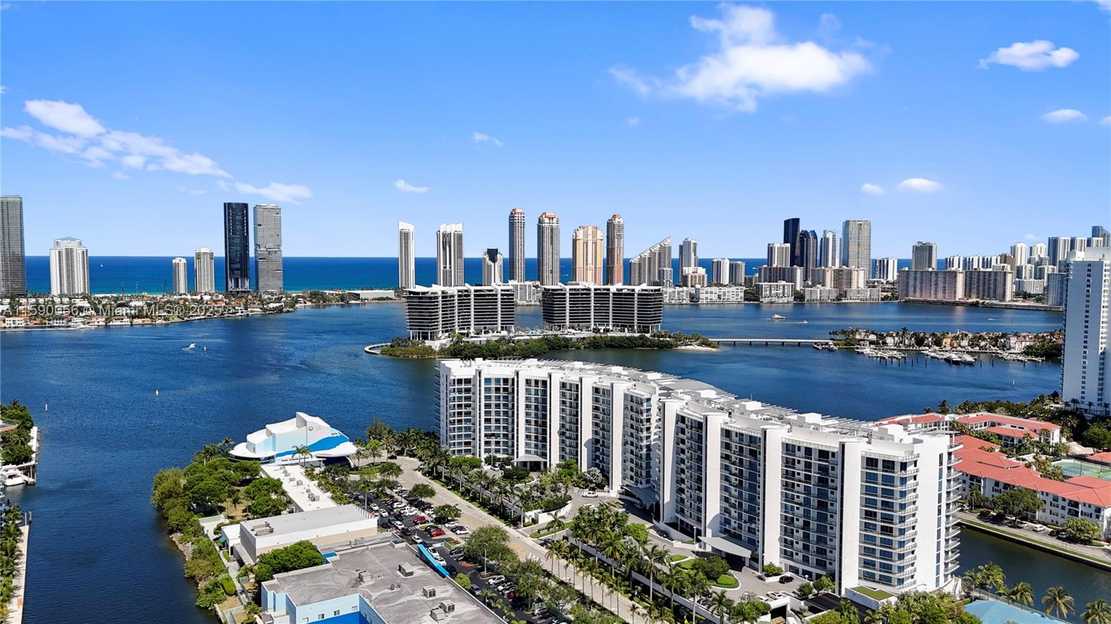 Property for Sale at 3250 Ne 188th St 203, Aventura, Miami-Dade County, Florida - Bedrooms: 3 
Bathrooms: 5  - $1,549,000