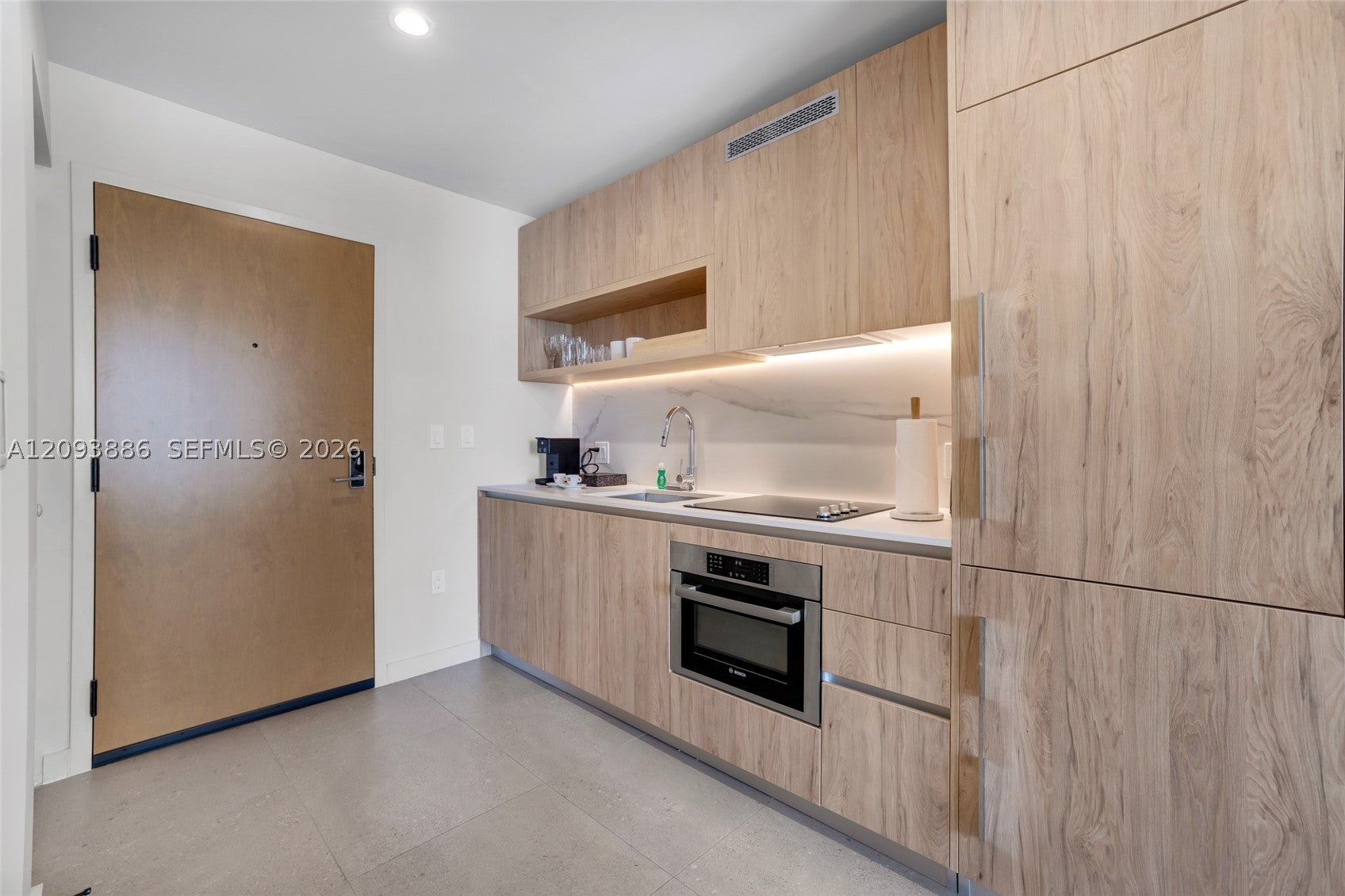 11 NE 6th St 2310