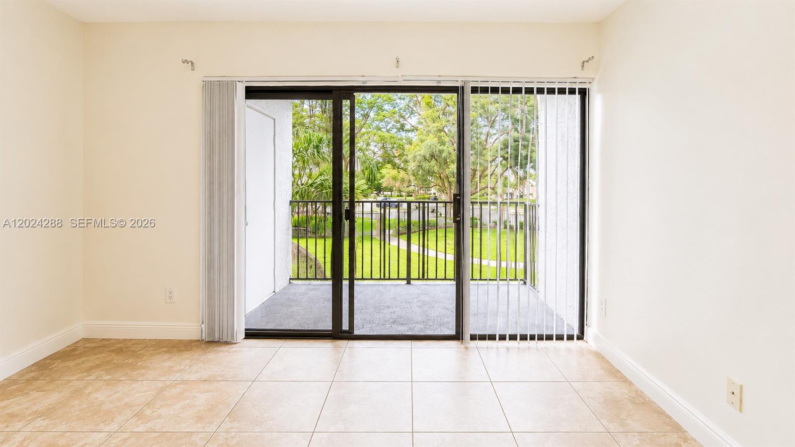 VISCONTI CONDO - Residential Lease