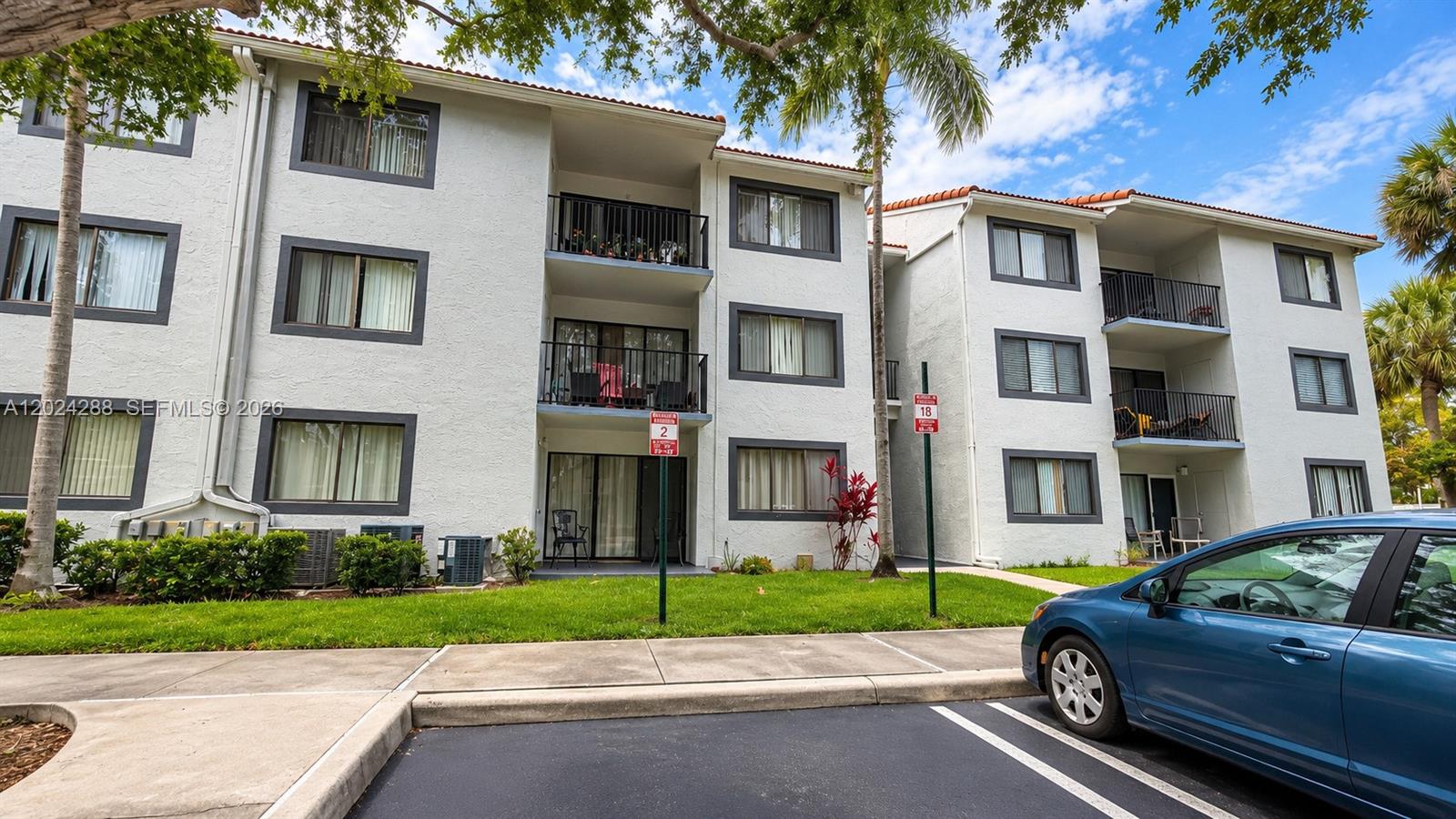 VISCONTI CONDO - Residential Lease