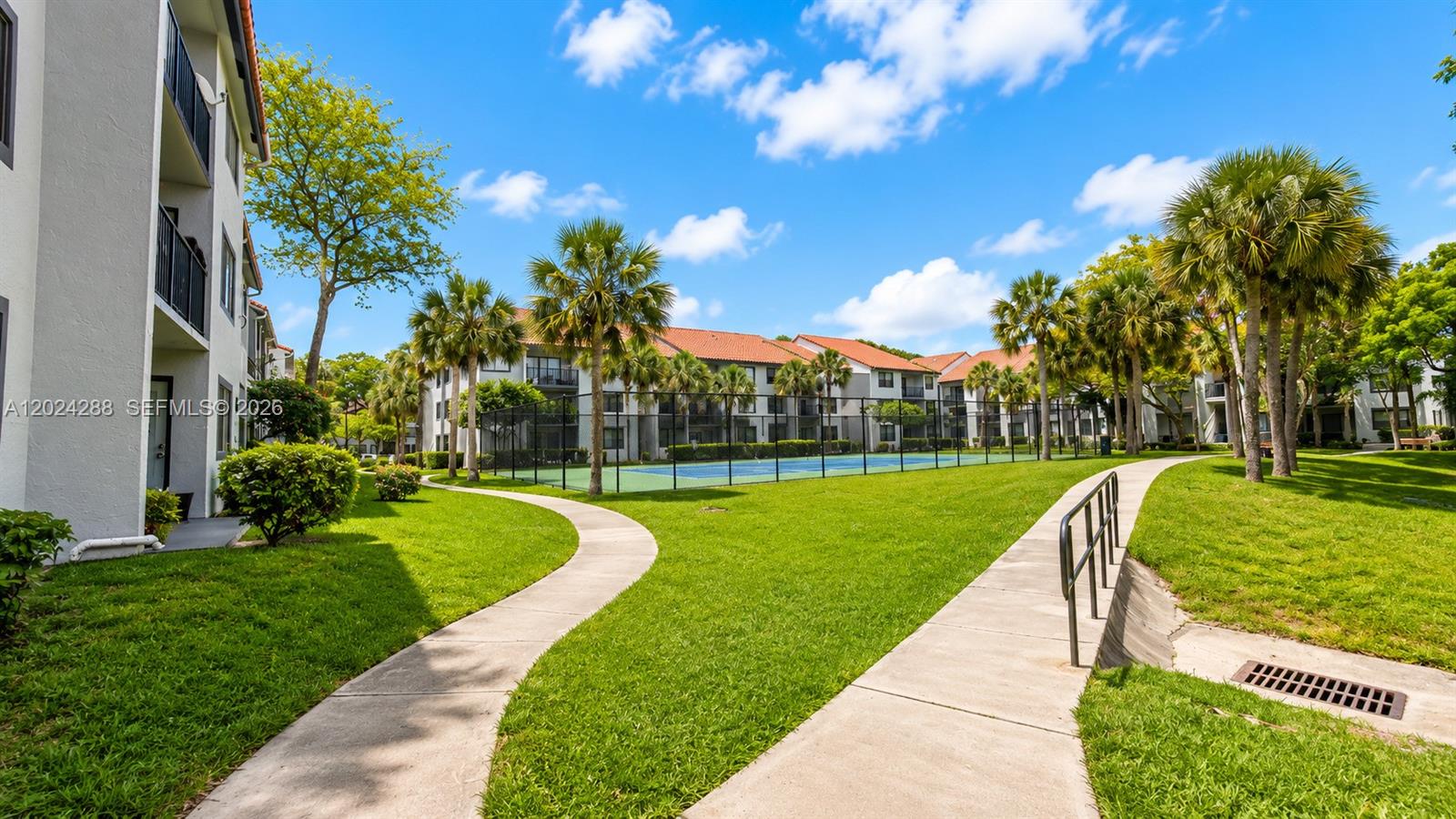 VISCONTI CONDO - Residential Lease