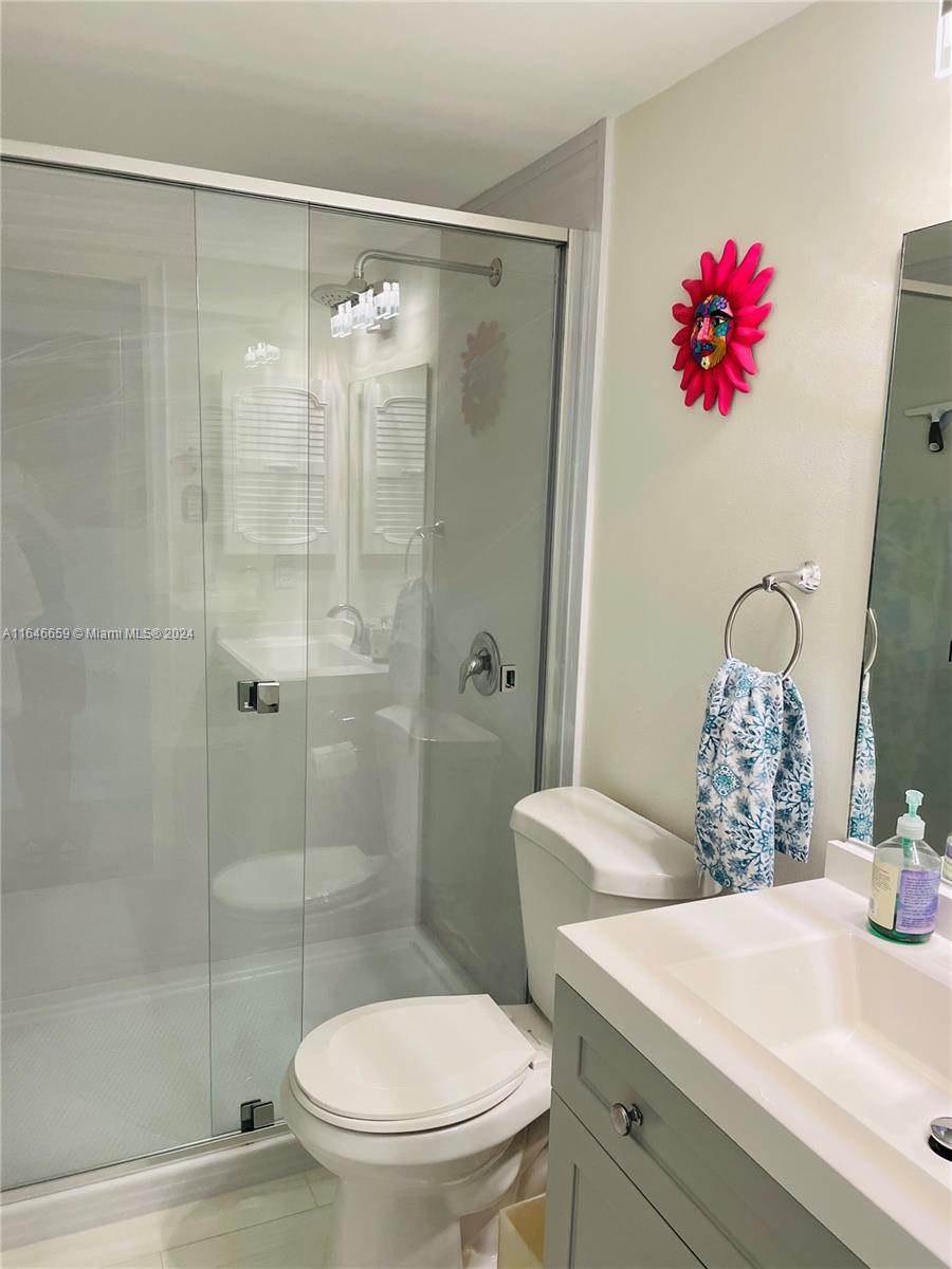 NEW HAMPTON AT CENTURY VI - Residential