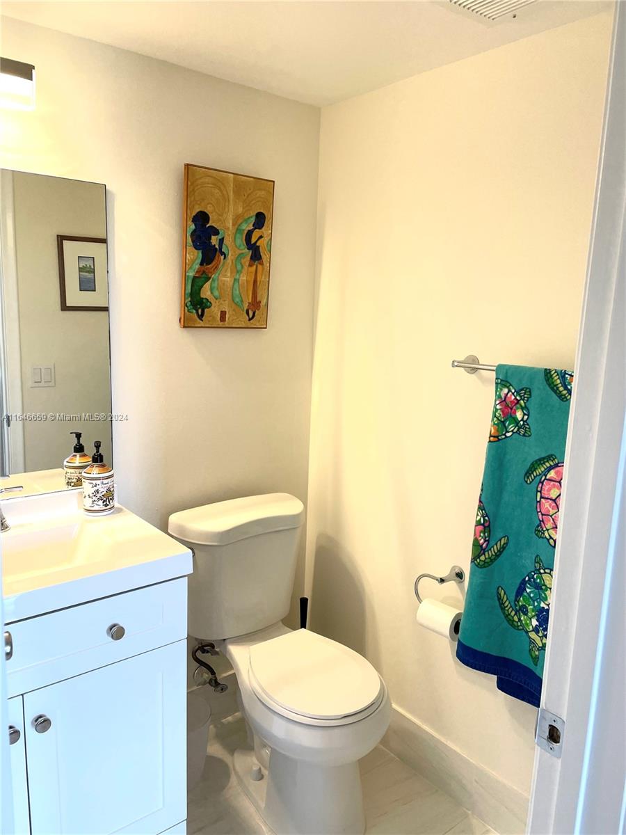 NEW HAMPTON AT CENTURY VI - Residential
