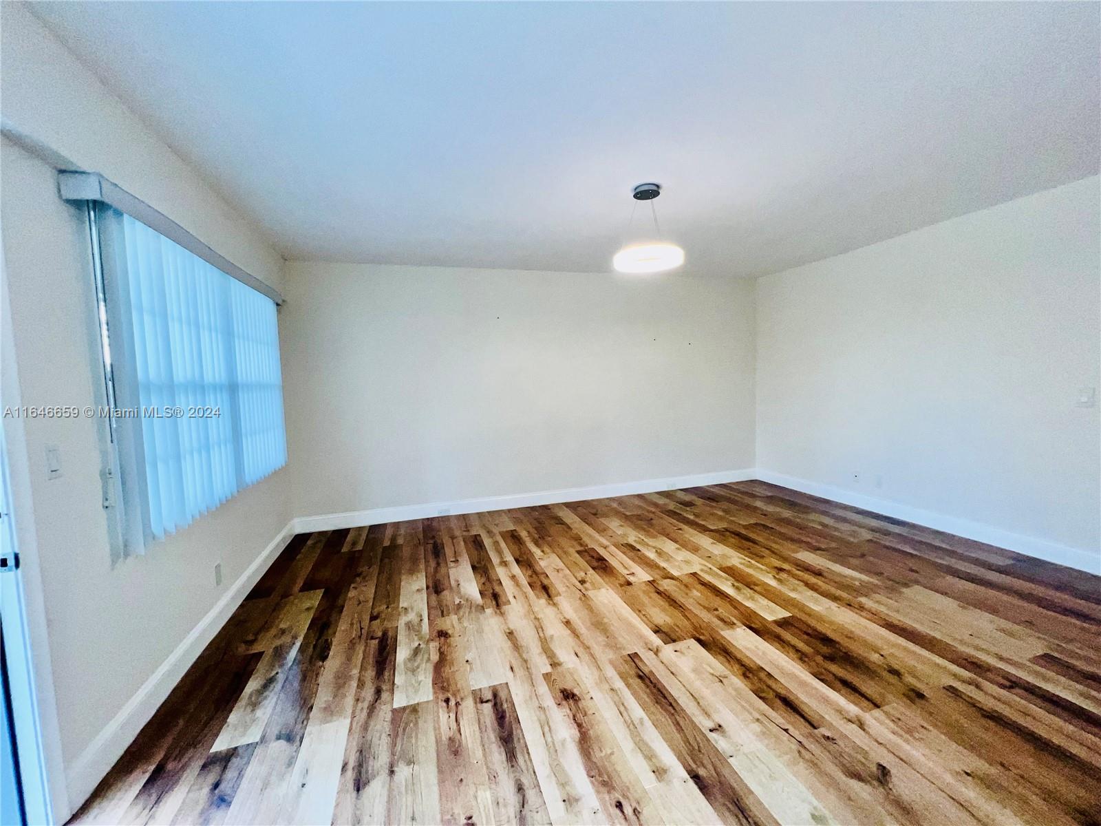 NEW HAMPTON AT CENTURY VI - Residential