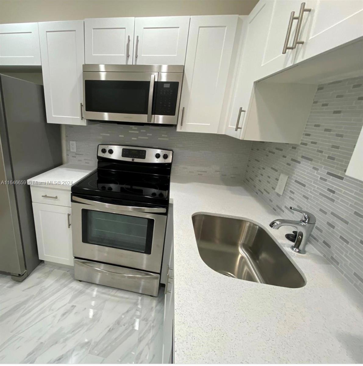 NEW HAMPTON AT CENTURY VI - Residential