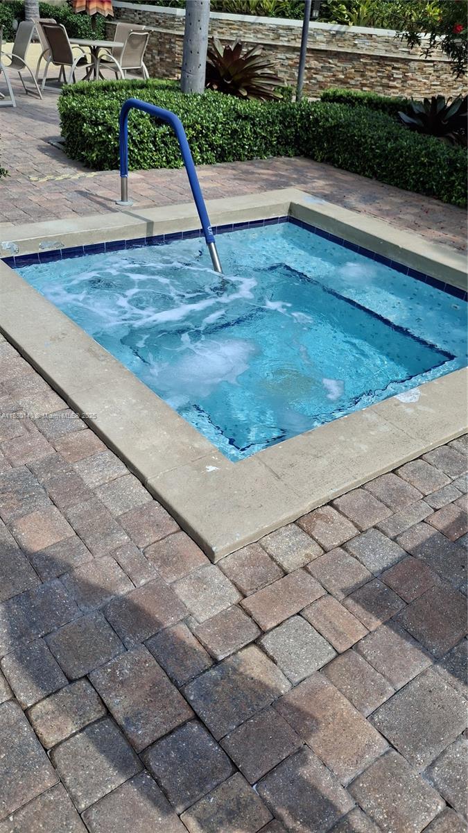LAKES OF DEER CREEK - Residential Lease