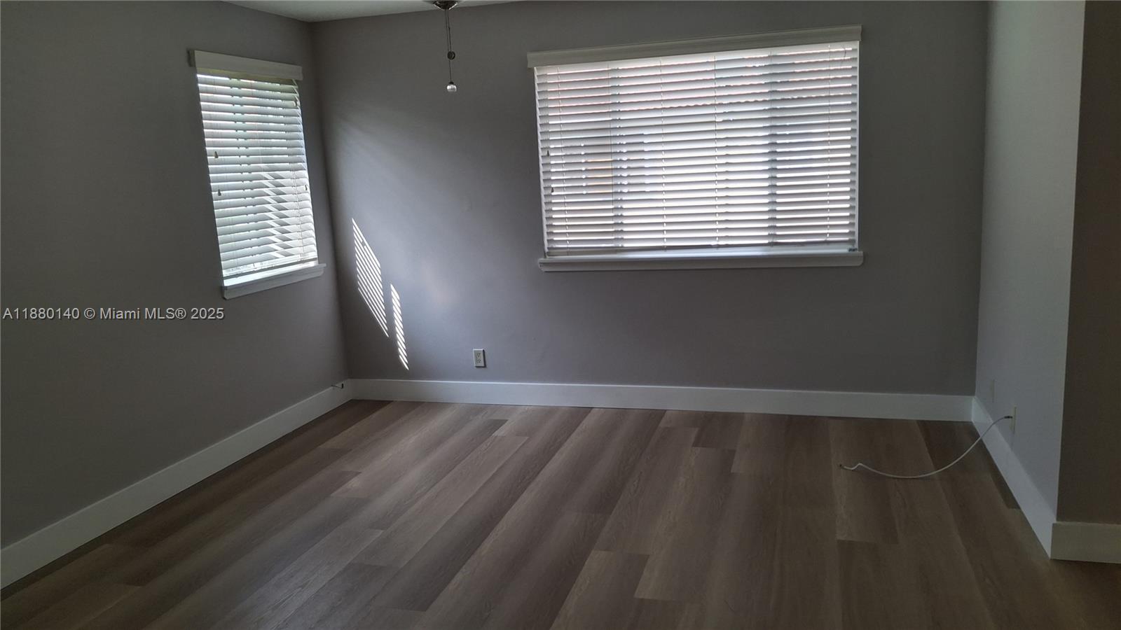 LAKES OF DEER CREEK - Residential Lease