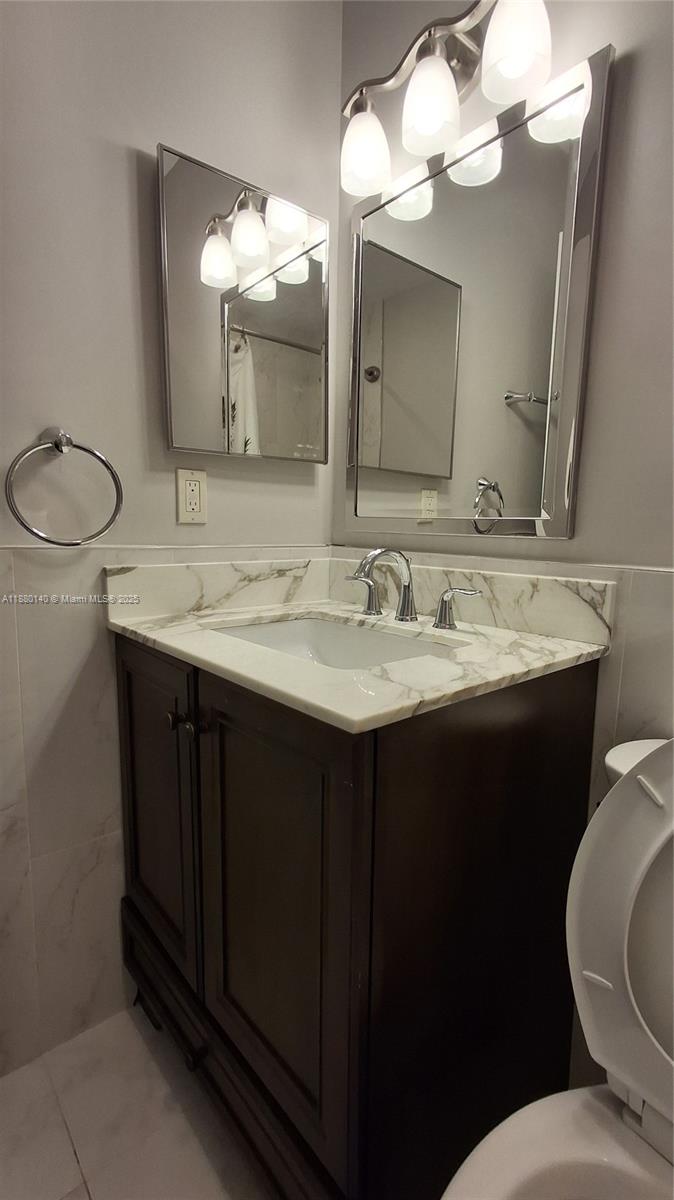 LAKES OF DEER CREEK - Residential Lease
