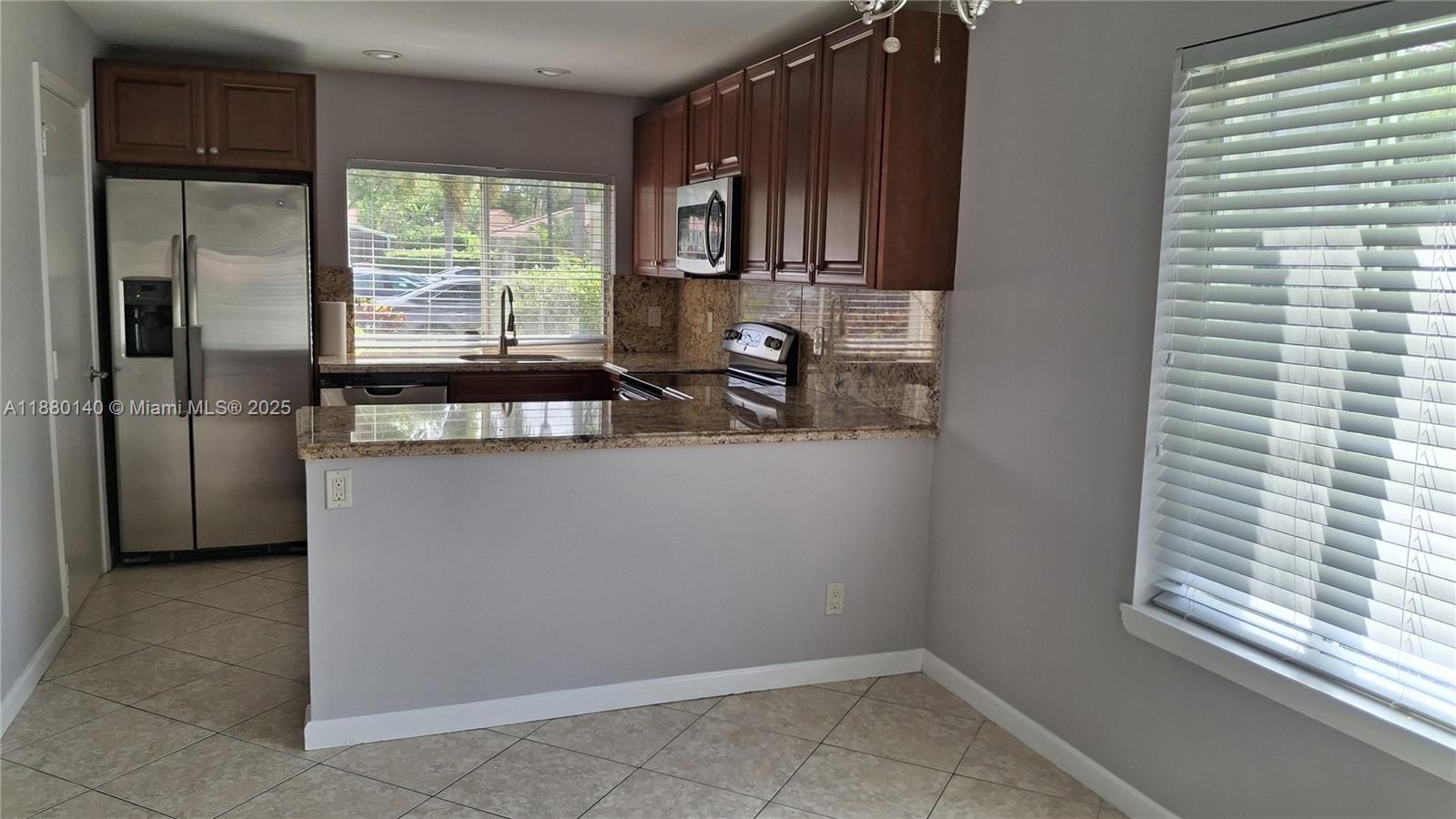 LAKES OF DEER CREEK - Residential Lease