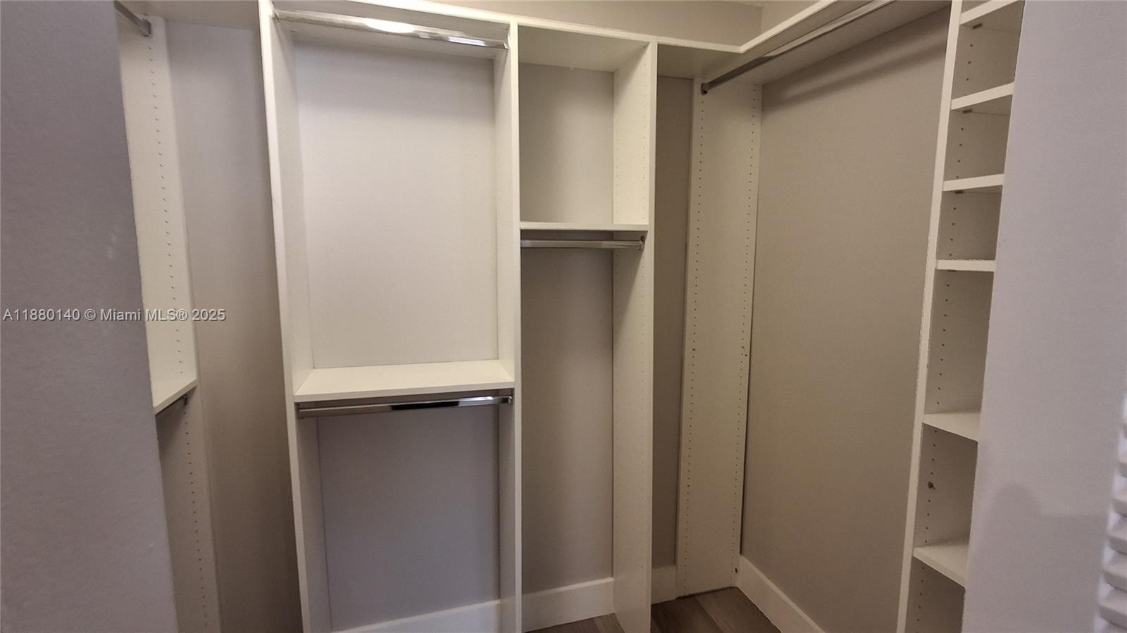 LAKES OF DEER CREEK - Residential Lease