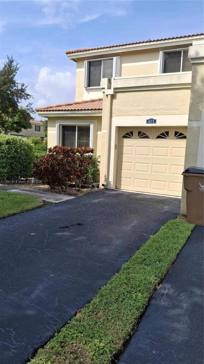LAKES OF DEER CREEK - Residential Lease