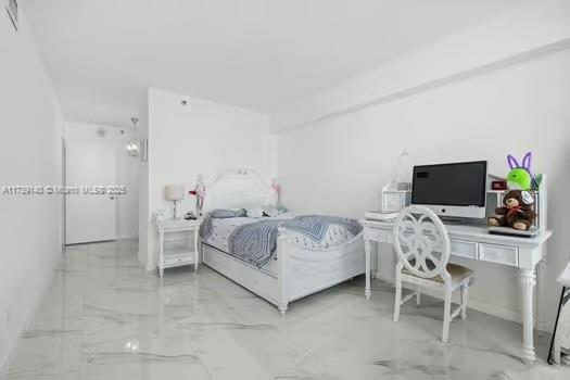 MYSTIC POINTE CONDO NO TW - Residential