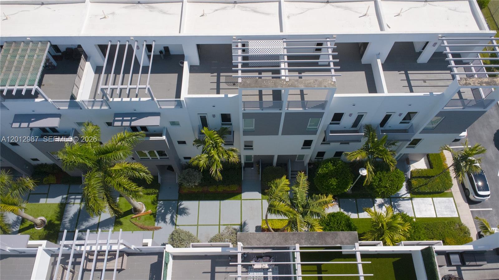 CONTEMPO TOWNHOMES - Residential